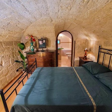 Cozy Classical Residence In The City Center バーリ エクステリア 写真